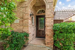 8129 Springmoss Dr, Plano, TX 75025 - Photo 3