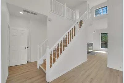 8316 Autumncrest Court, Dallas, TX 75249 - Photo 7
