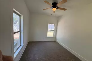 204 W Westhill Dr, Cleburne, TX 76033 - Photo 25