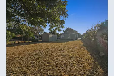 4212 McCart Avenue, Fort Worth, TX 76115 - Photo 17