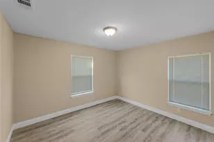 4212 McCart Ave, Fort Worth, TX 76115 - Photo 13