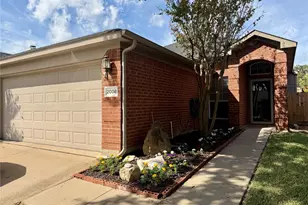 2008 Kingsbrook Trail, Fort Worth, TX 76120 - Photo 1