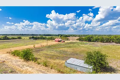 7959 County Road 4823, Wolfe City, TX 75496 - Photo 5