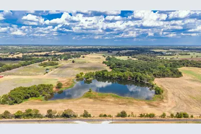 7959 County Road 4823, Wolfe City, TX 75496 - Photo 17