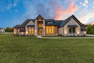 6715 Lakeview Dr, McKinney, TX 75071 - Photo 1