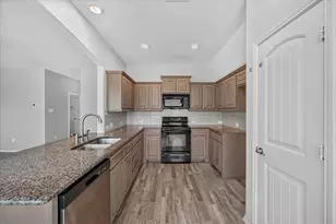 2120 Swenson Rnch Trl, Fort Worth, TX 76134 - Photo 5