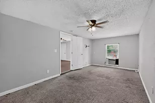 4424 Tacoma St, Dallas, TX 75216 - Photo 17