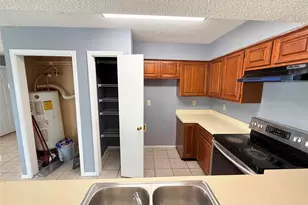 3402 Country Club Dr W, Irving, TX 75038 - Photo 19