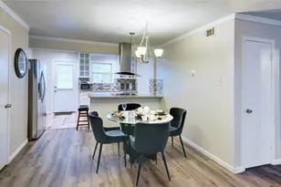 7931 Royal Ln, Dallas, TX 75230 - Photo 19