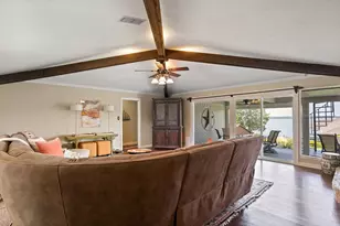 4301 Crescent Dr, De Cordova, TX 76049 - Photo 9