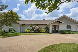 4301 Crescent Dr, De Cordova, TX 76049 - Photo 3