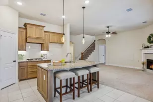 504 Lowland Ln, Waxahachie, TX 75165 - Photo 5