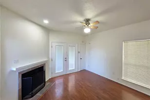 3117 Sondra Dr, Fort Worth, TX 76107 - Photo 7