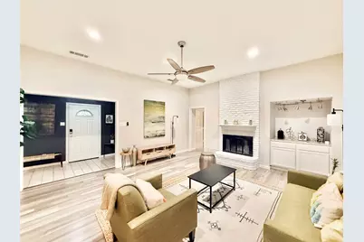 16235 Red Wood Circle W, Frisco, TX 75071 - Photo 7