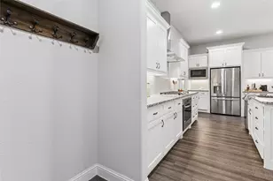 6904 Fairfield Ln, North Richland Hills, TX 76182 - Photo 25