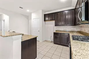 2640 Costa Mesa Dr, Little Elm, TX 75068 - Photo 9