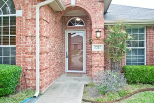 7757 Lancelot Rd, Frisco, TX 75035 - Photo 3