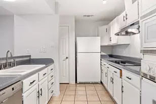 812 St Paul Ct, Richardson, TX 75080 - Photo 9