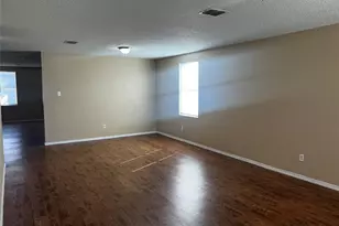 1724 Creek Bend Ln, Little Elm, TX 75068 - Photo 5