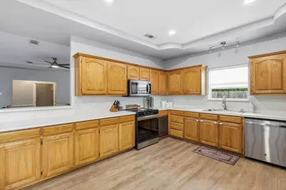 1810 Sharon Drive, Corinth, TX 76210 - Photo 9