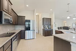 210 Ovaletta Dr, Justin, TX 76247 - Photo 5