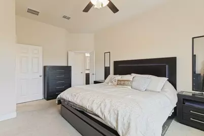 210 Ovaletta Drive, Justin, TX 76247 - Photo 15