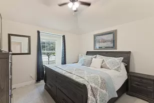 210 Ovaletta Dr, Justin, TX 76247 - Photo 11