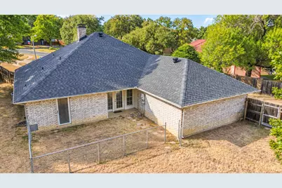 301 Morrison Court, Euless, TX 76039 - Photo 37
