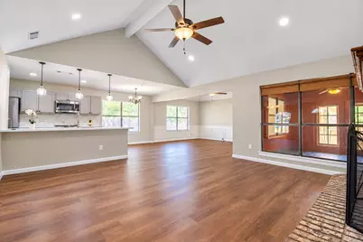 301 Morrison Court, Euless, TX 76039 - Photo 9