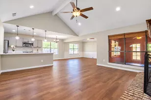 301 Morrison Ct, Euless, TX 76039 - Photo 9