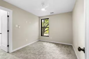 957 Woods Ave, Fort Worth, TX 76102 - Photo 11
