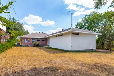 9005 Lanshire Drive, Dallas, TX 75238 - Photo 25