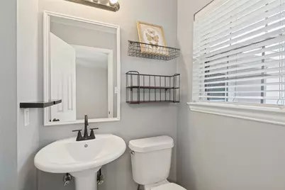 9005 Lanshire Drive, Dallas, TX 75238 - Photo 19