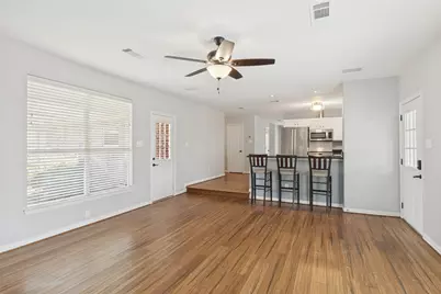 9005 Lanshire Drive, Dallas, TX 75238 - Photo 11