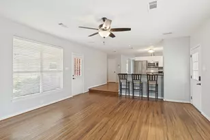 9005 Lanshire Dr, Dallas, TX 75238 - Photo 11