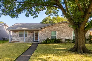 2009 Tiehack Ln, Garland, TX 75044 - Photo 1
