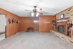 6400 Chapman Dr, Greenville, TX 75402 - Photo 7