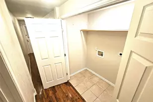 1921 W 10th St, Dallas, TX 75208 - Photo 15