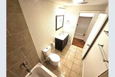 1921 W 10th Street, Dallas, TX 75208 - Photo 11