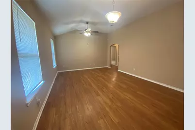 1307 Hortense Avenue, Dallas, TX 75216 - Photo 3