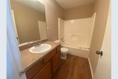 1307 Hortense Avenue, Dallas, TX 75216 - Photo 9