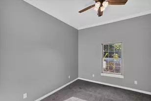 617 E Chambers St, Cleburne, TX 76031 - Photo 17