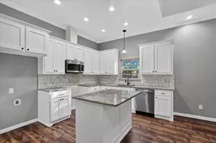 617 E Chambers St, Cleburne, TX 76031 - Photo 9