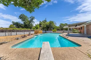 1025 N 59th St, Waco, TX 76710 - Photo 33