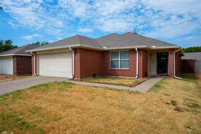 2748 Maegen Circle, Fort Worth, TX 76112 - Photo 1