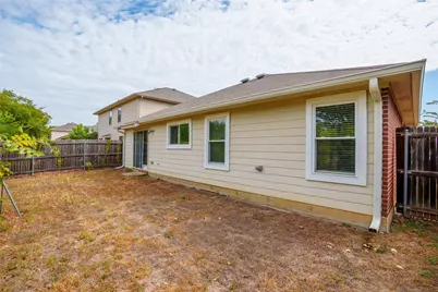 2748 Maegen Circle, Fort Worth, TX 76112 - Photo 27