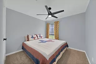 4 Dobree Ct, Mansfield, TX 76063 - Photo 29
