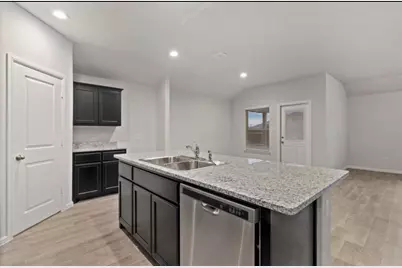 2432 Edisto Beach Drive, Fort Worth, TX 76108 - Photo 5