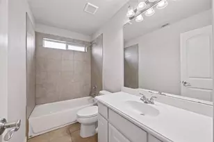 2101 S Hill Dr, Irving, TX 75038 - Photo 23