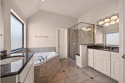 2101 S Hill Drive, Irving, TX 75038 - Photo 27